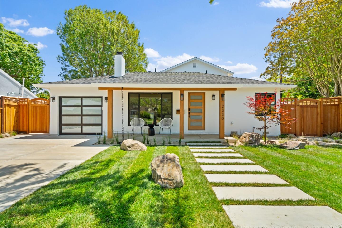 2330 Sierra CT