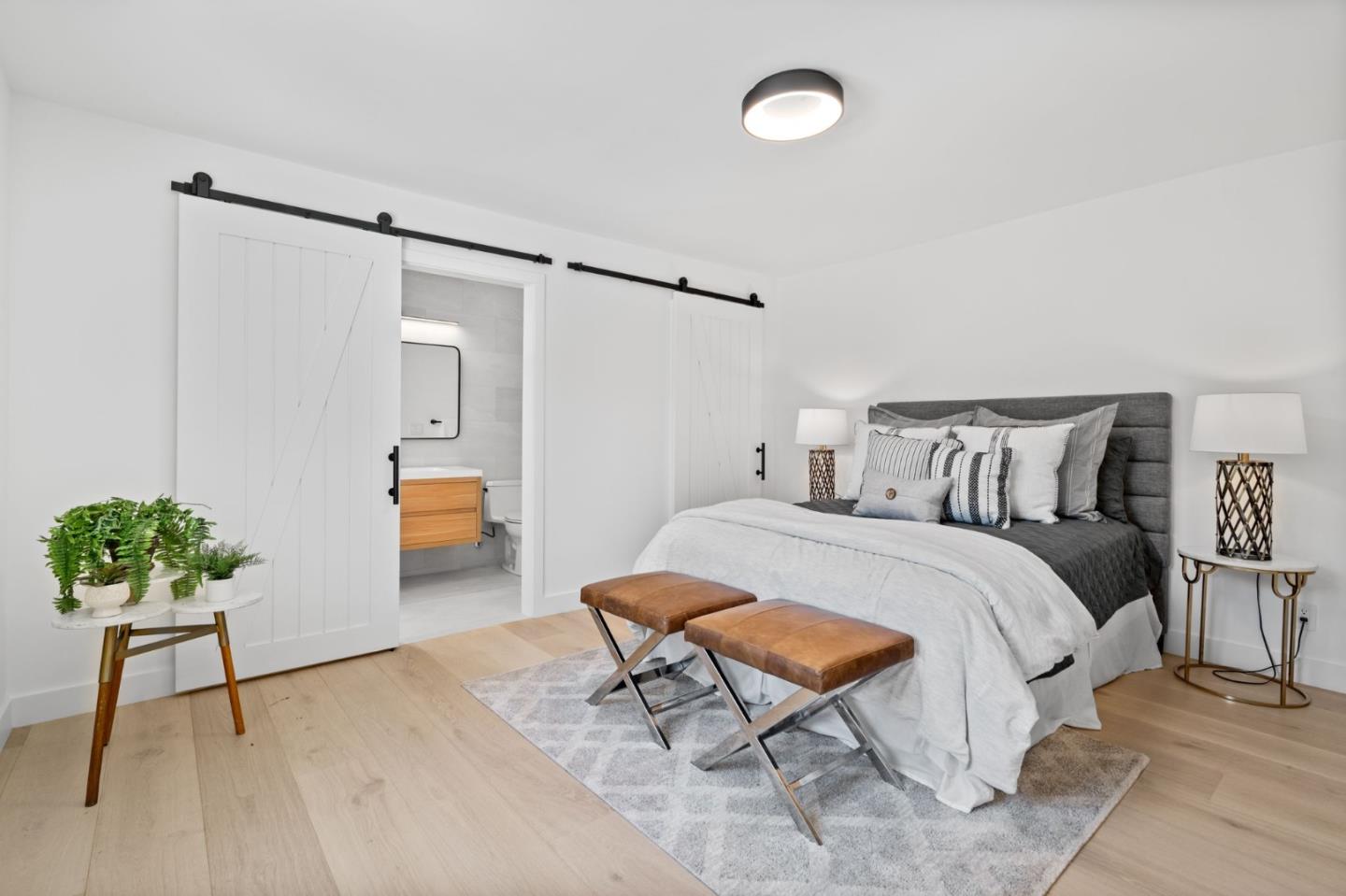 2330 Sierra CT