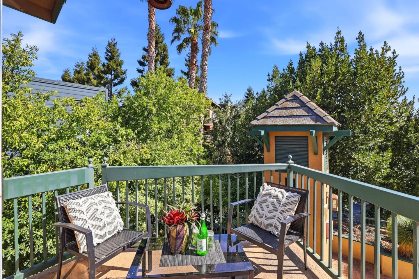 808 Lenzen Avenue 107