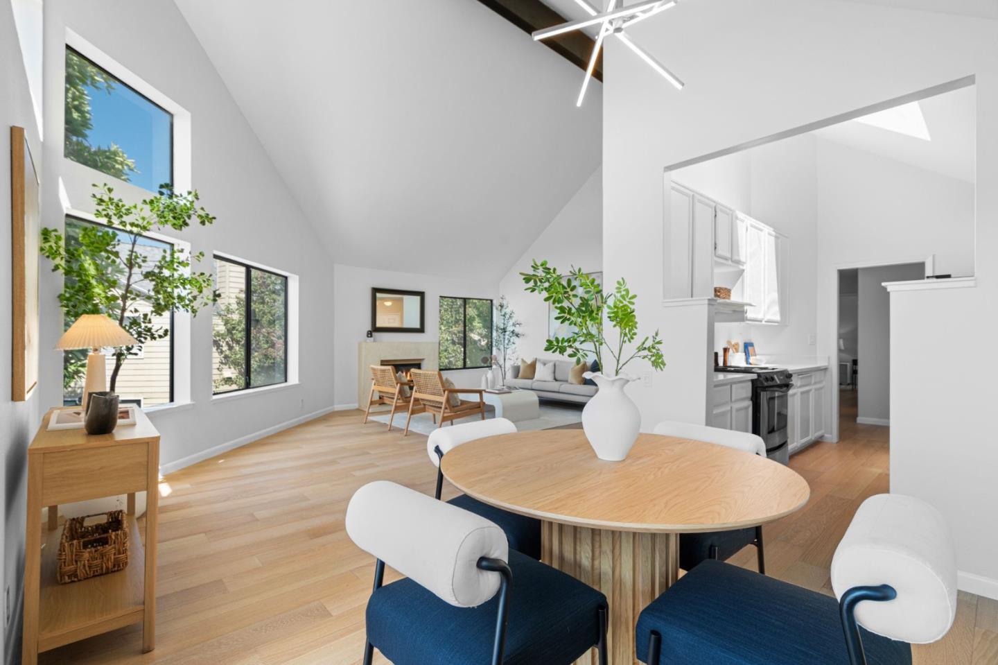 878 Wharfside Road