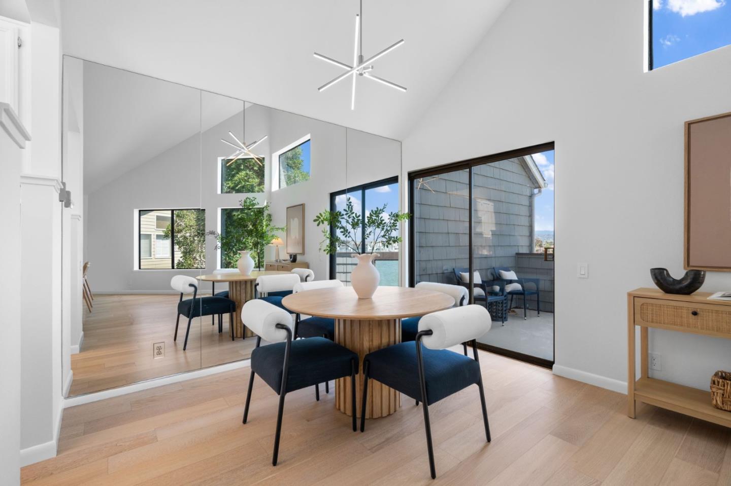 878 Wharfside Road