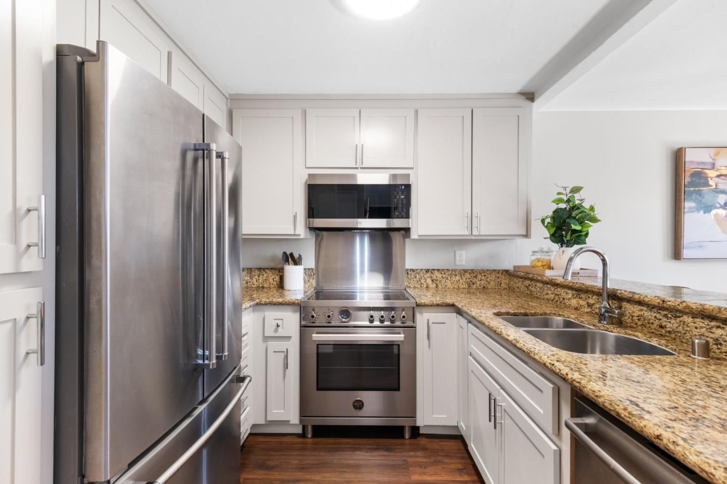 3506 La Terrace Circle