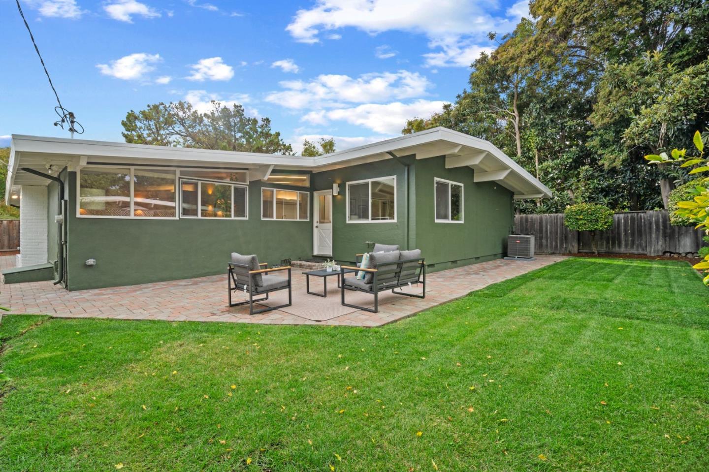 3615 Evergreen Drive