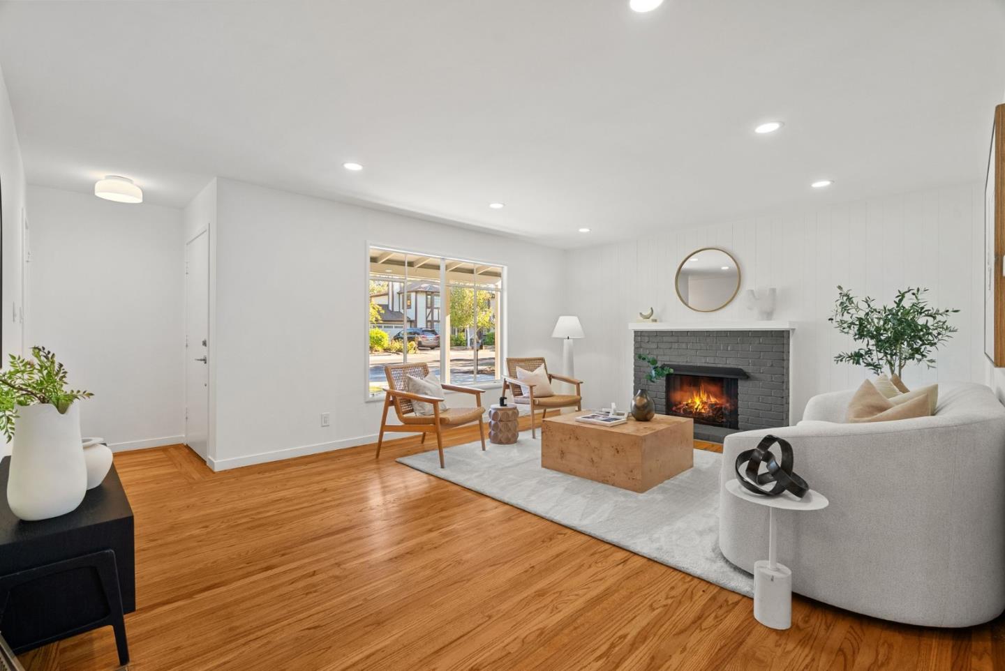 756 Encina Grande Drive