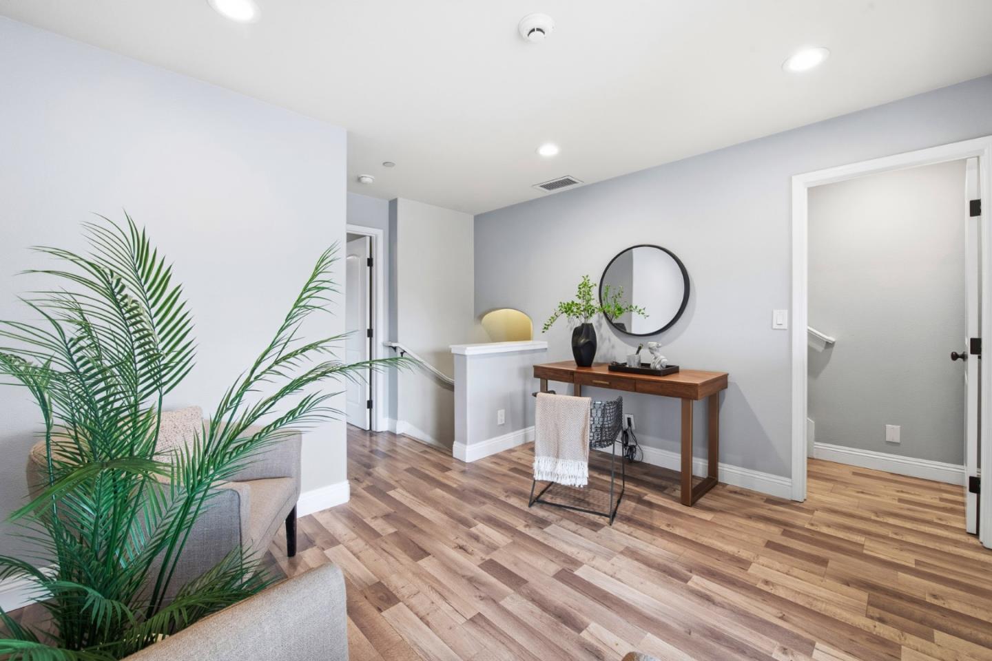 18 South 21st Street 100