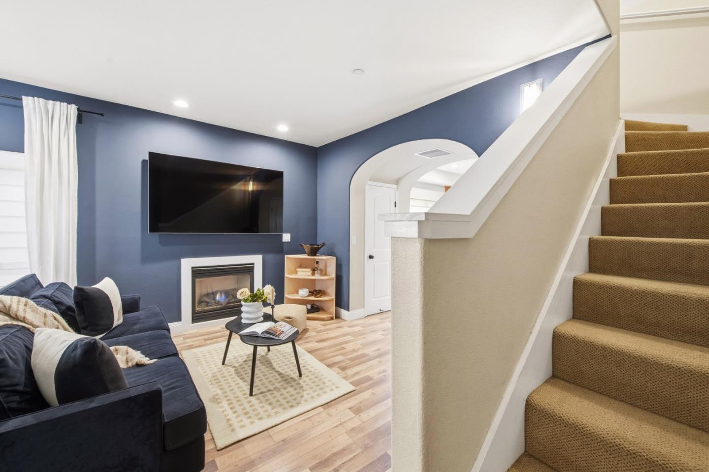 18 South 21st Street 100