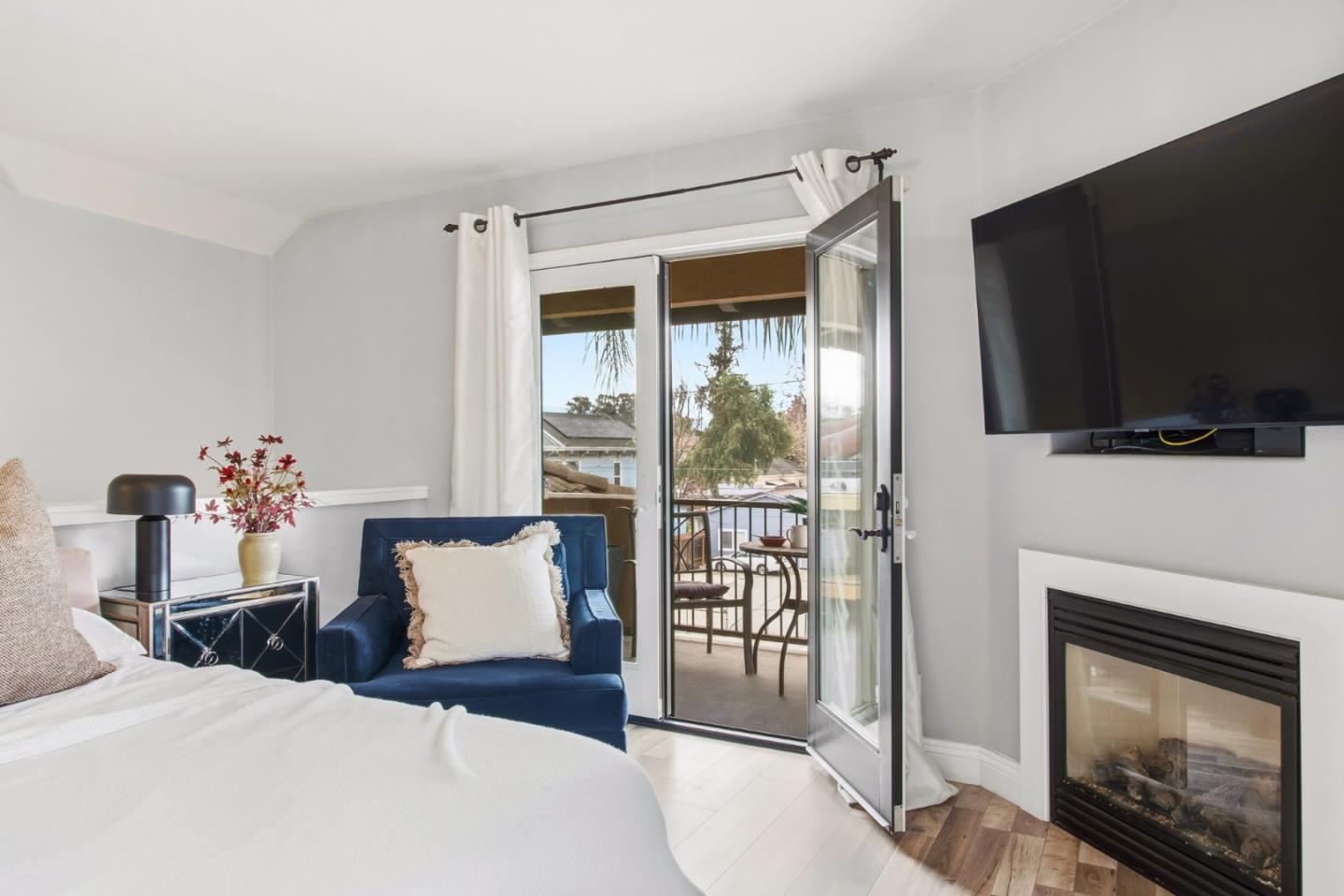 18 South 21st Street 100