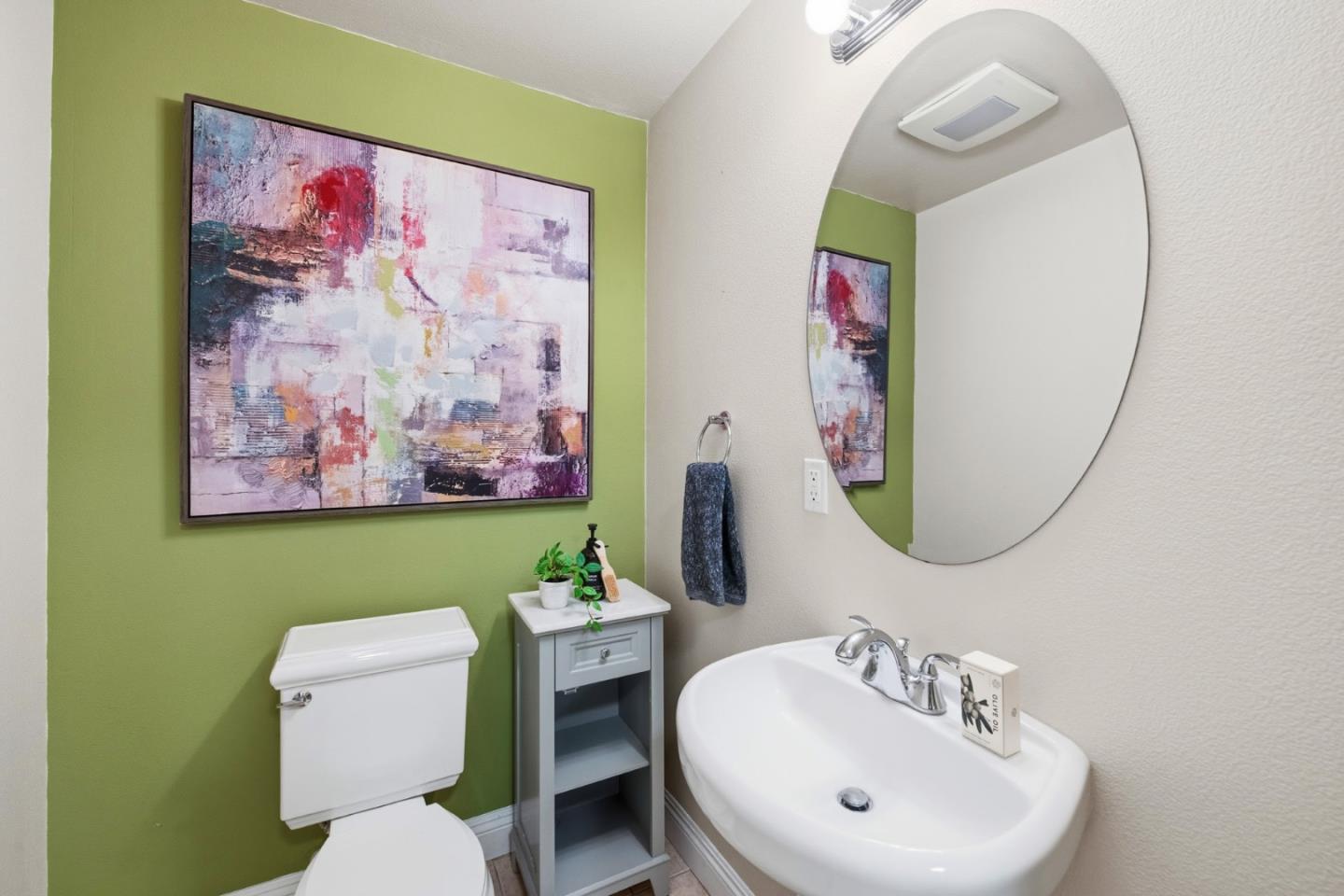 18 South 21st Street 100