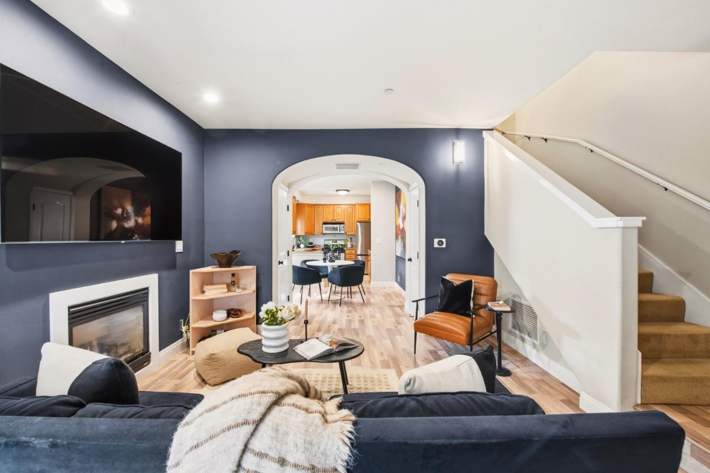 18 South 21st Street 100