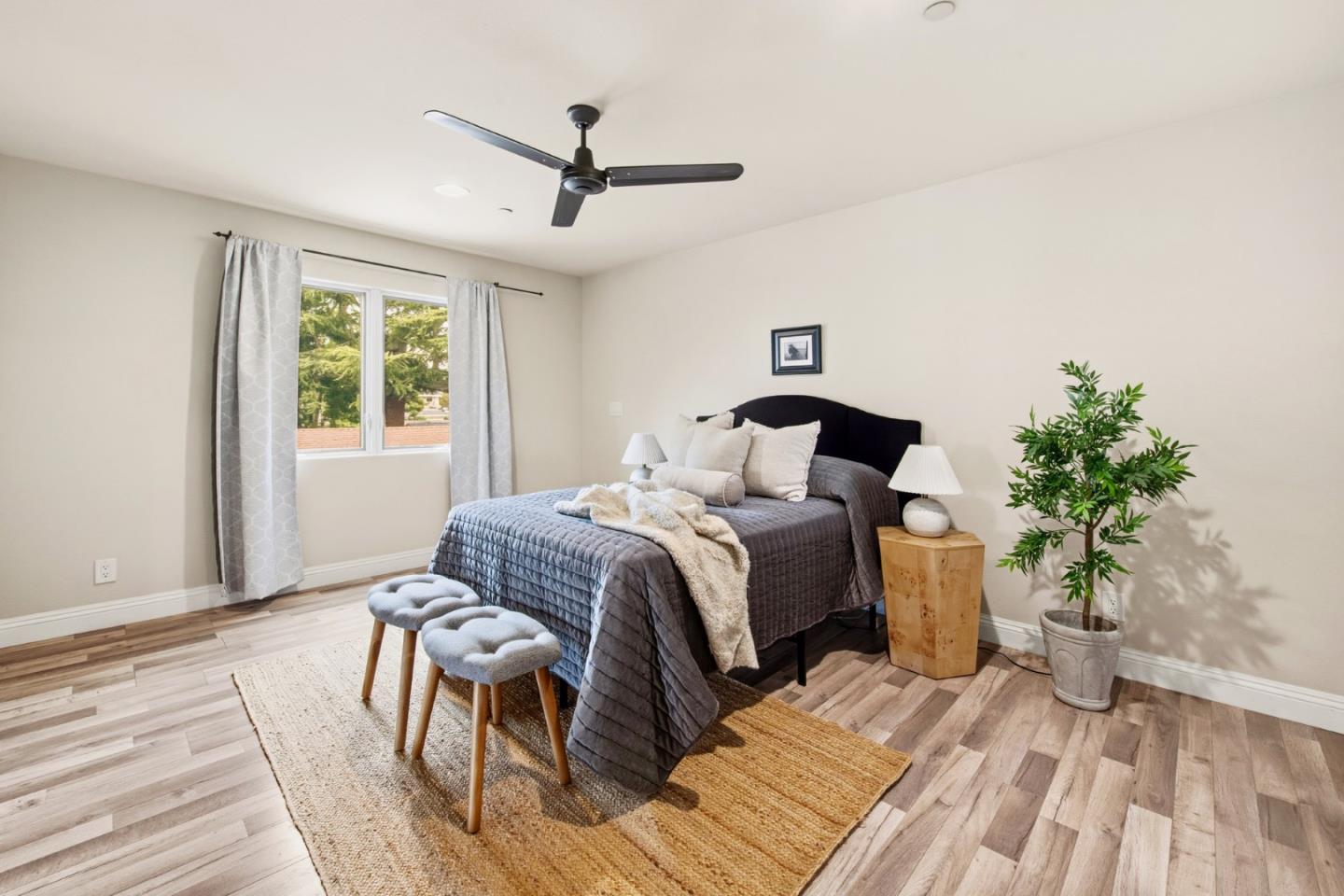 18 South 21st Street 100