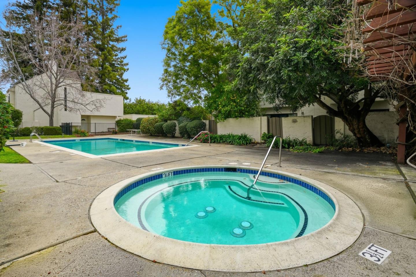 243 Sierra Vista Avenue