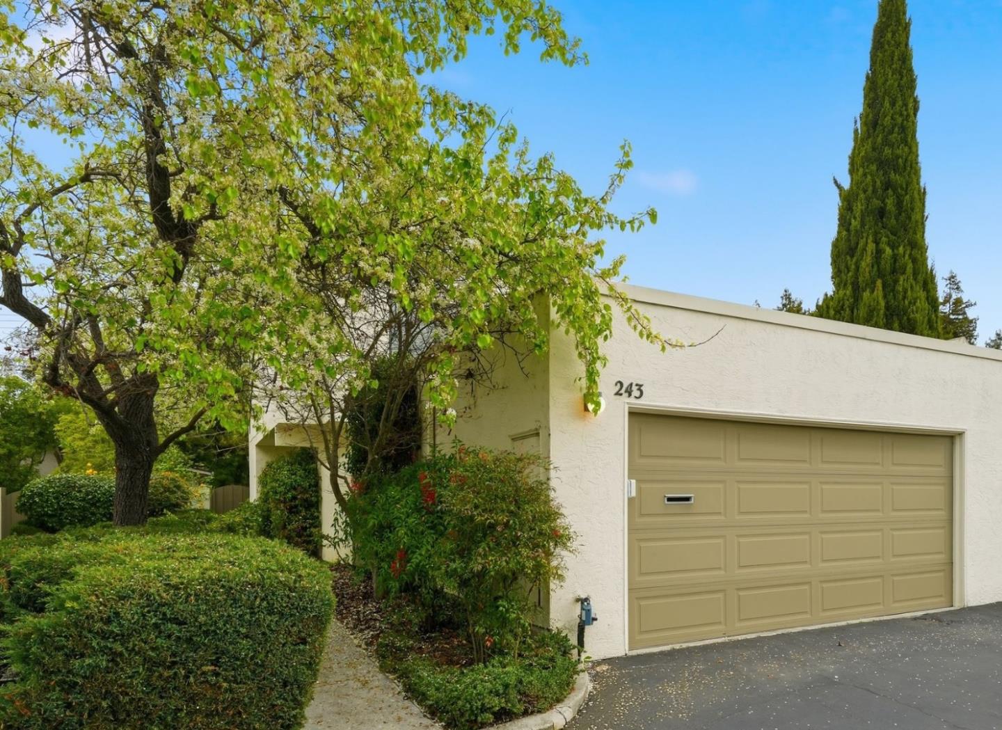 243 Sierra Vista Avenue