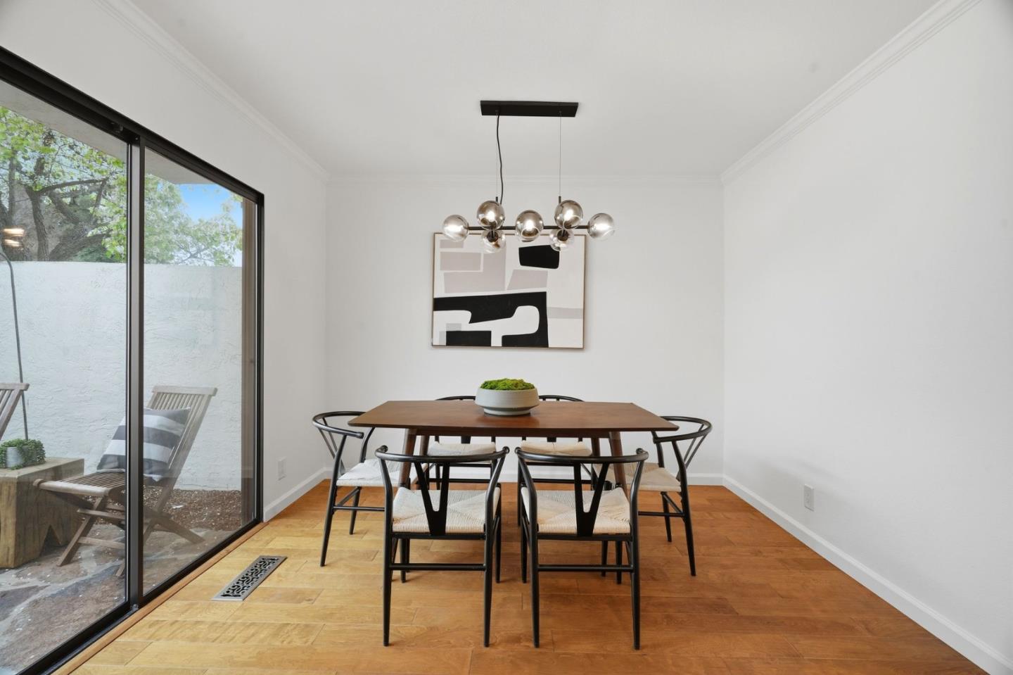 243 Sierra Vista Avenue