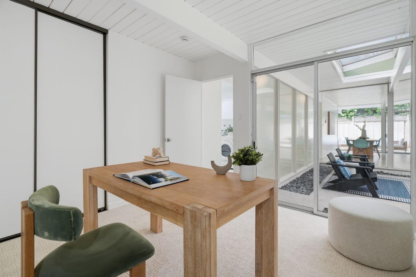 625 West Remington Drive