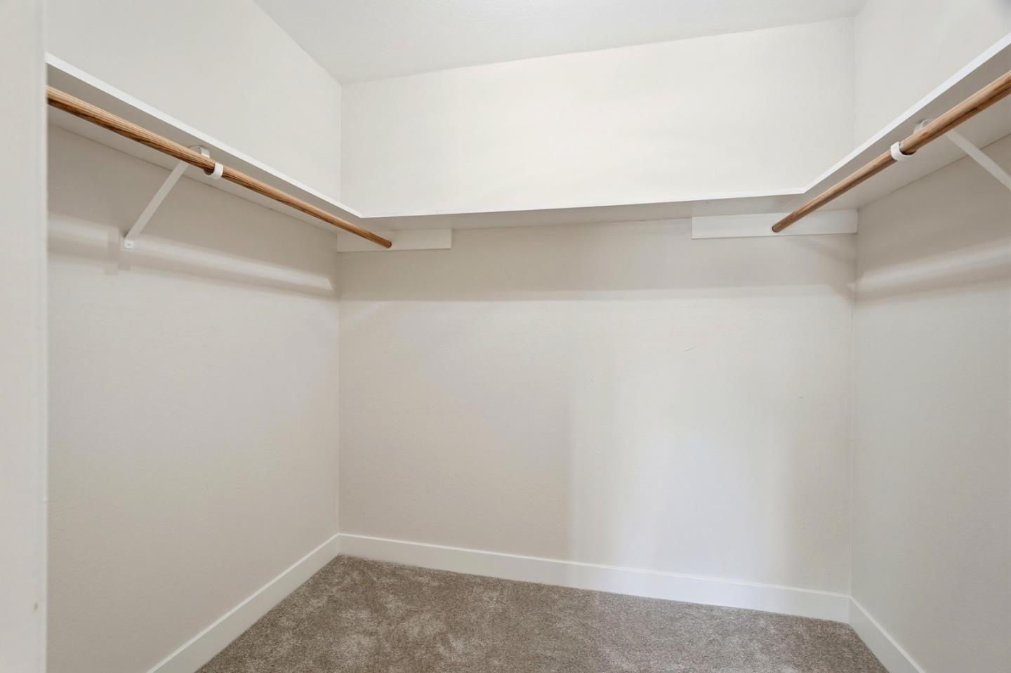 292 Tradewinds Drive 4