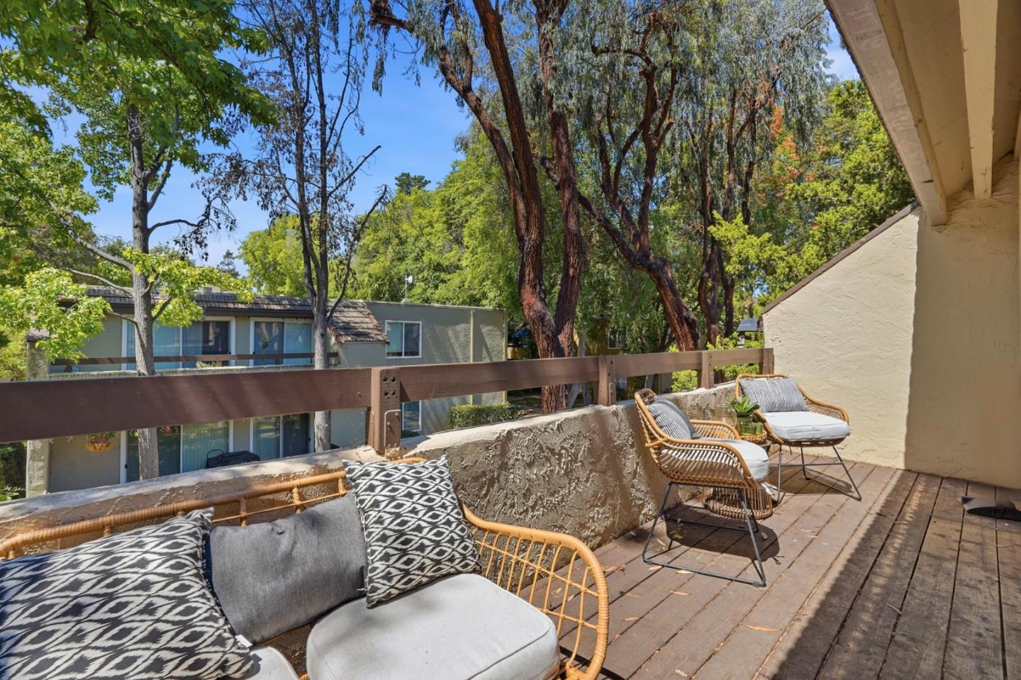 292 Tradewinds Drive 4