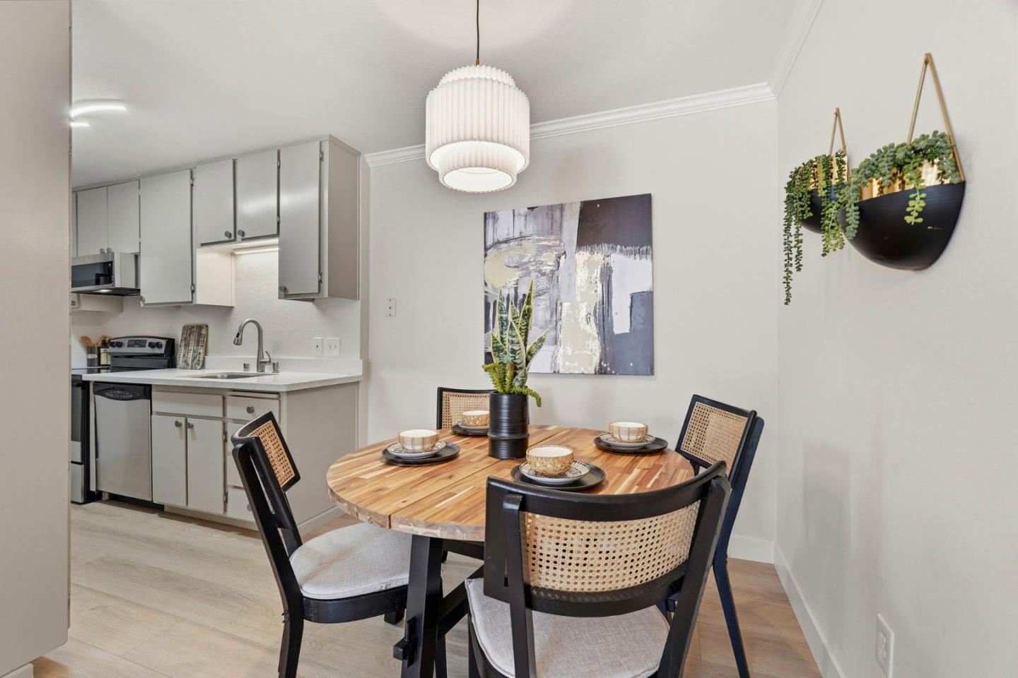 292 Tradewinds Drive 4