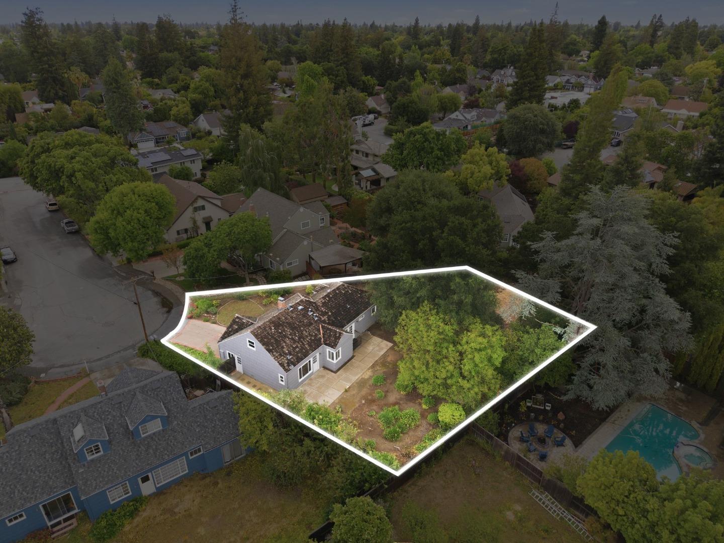 1711 William Henry Court