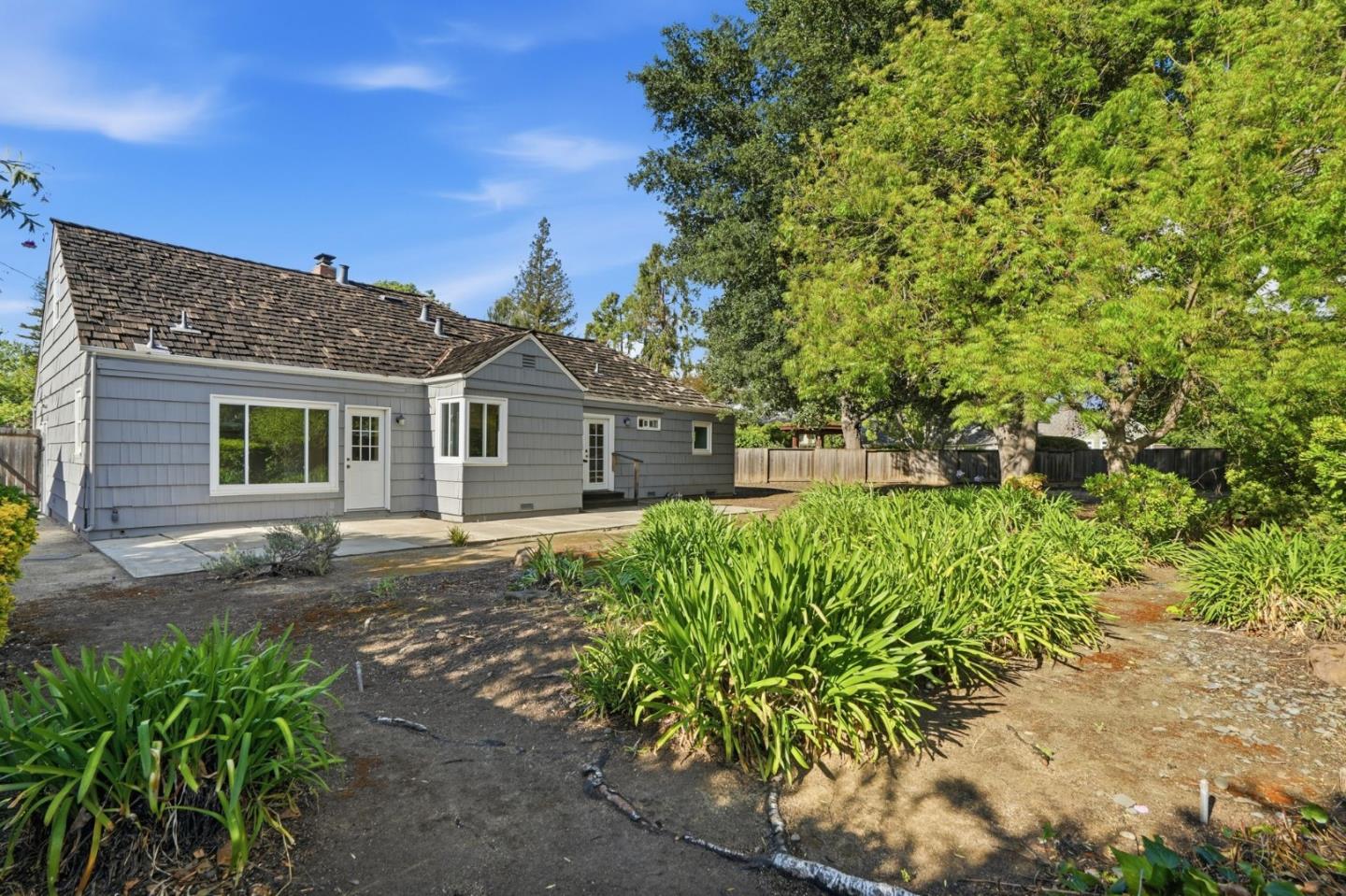 1711 William Henry Court