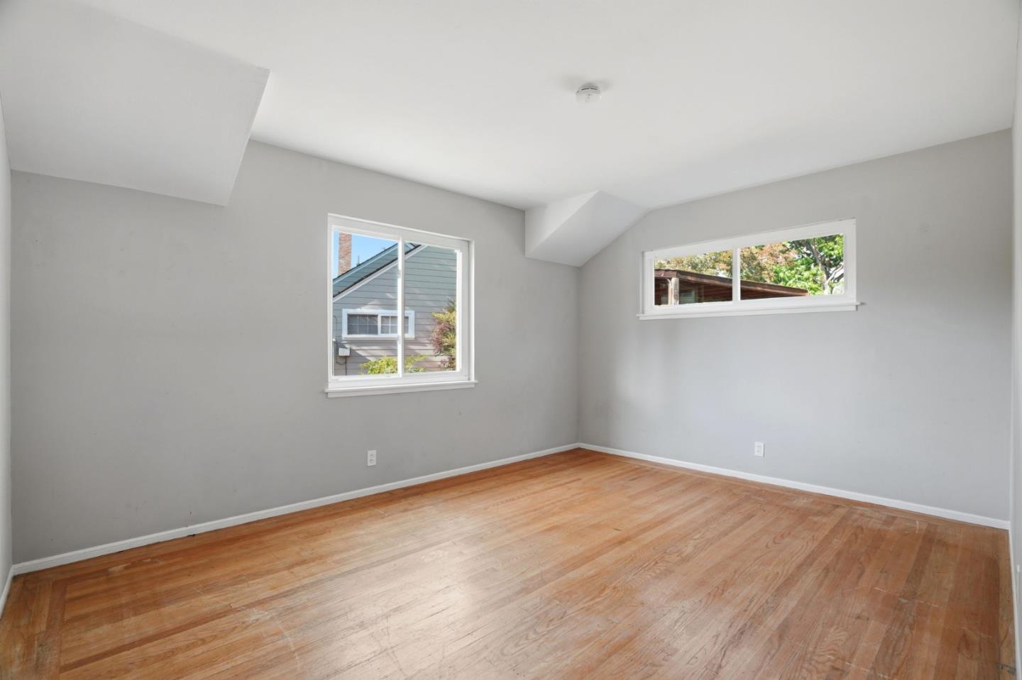 1711 William Henry Court