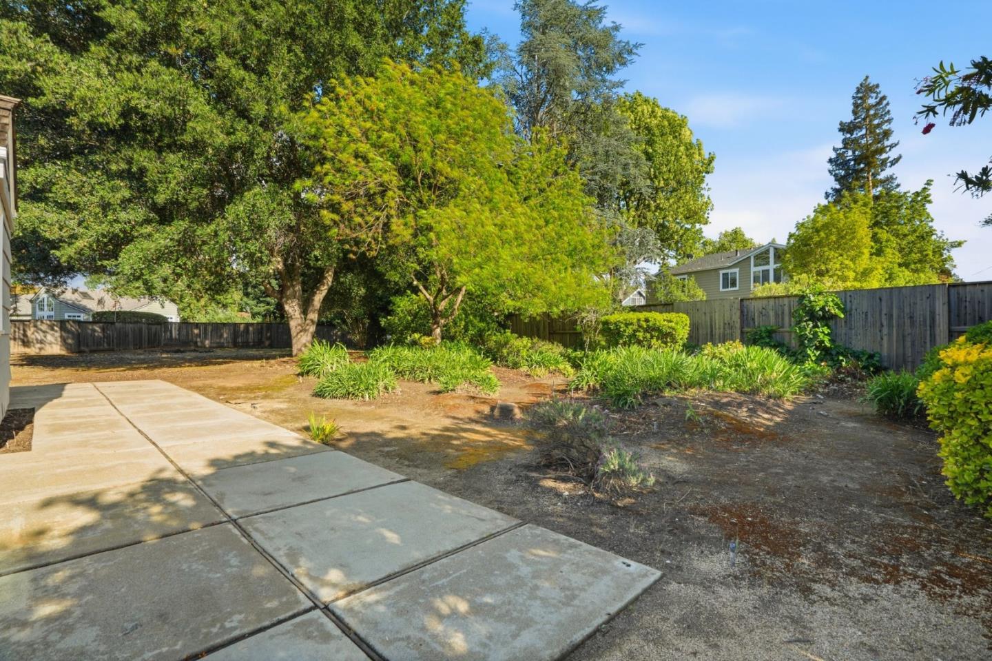 1711 William Henry Court