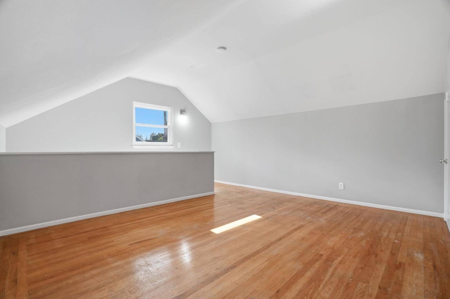 1711 William Henry Court