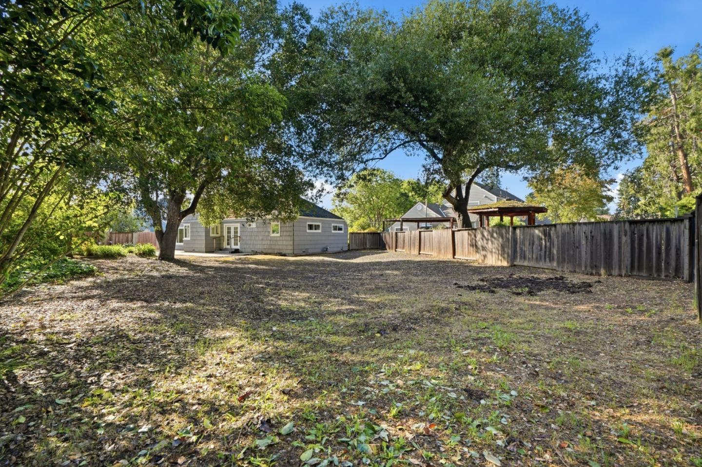 1711 William Henry Court