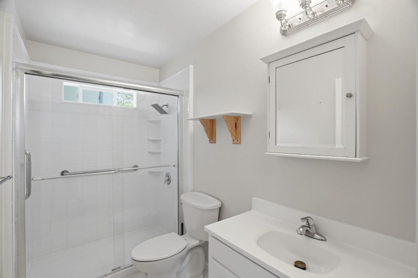 1711 William Henry Court