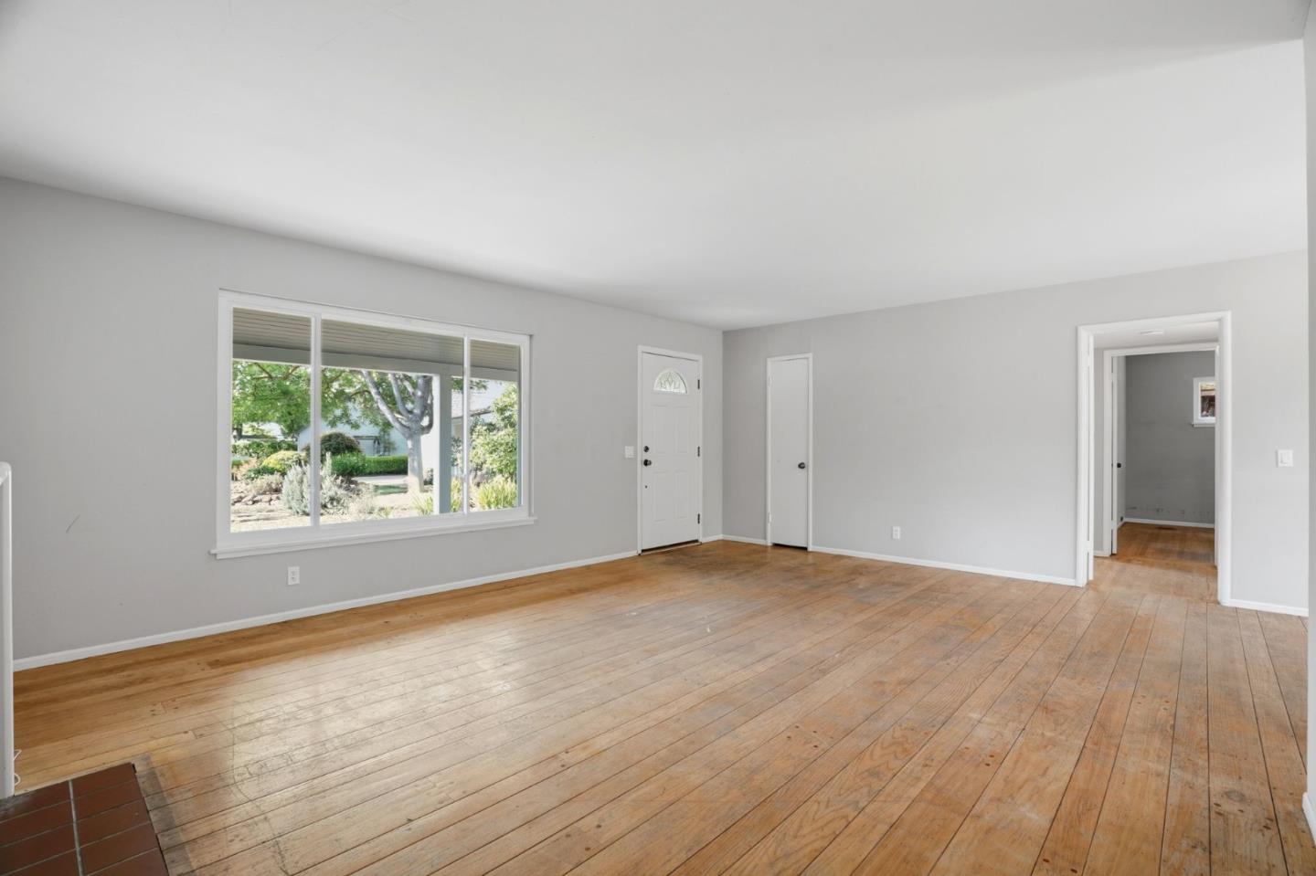 1711 William Henry Court