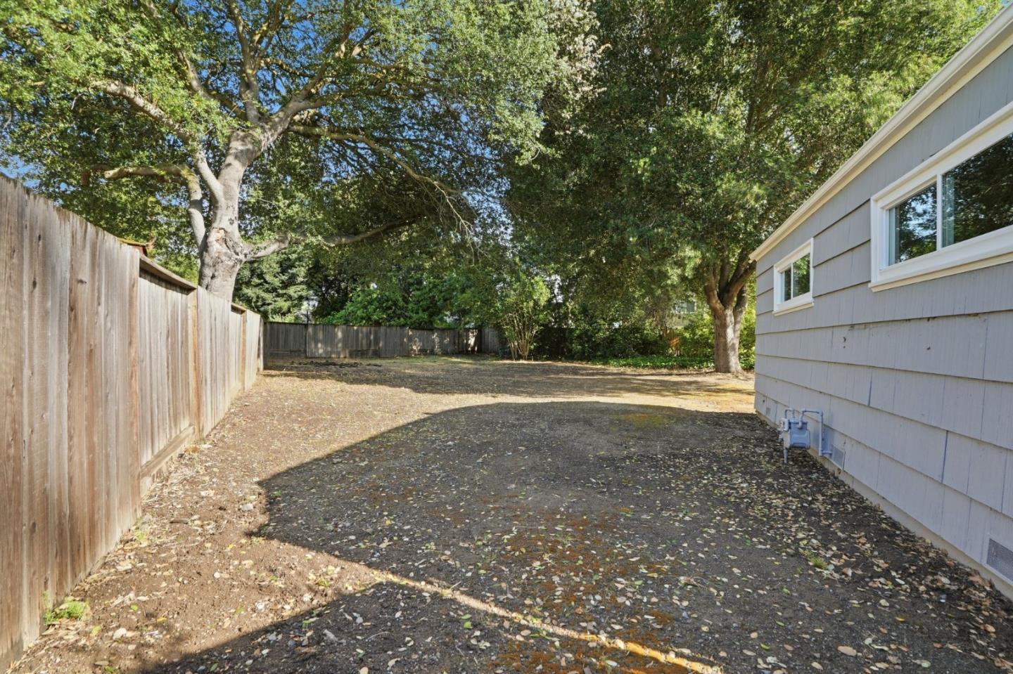 1711 William Henry Court