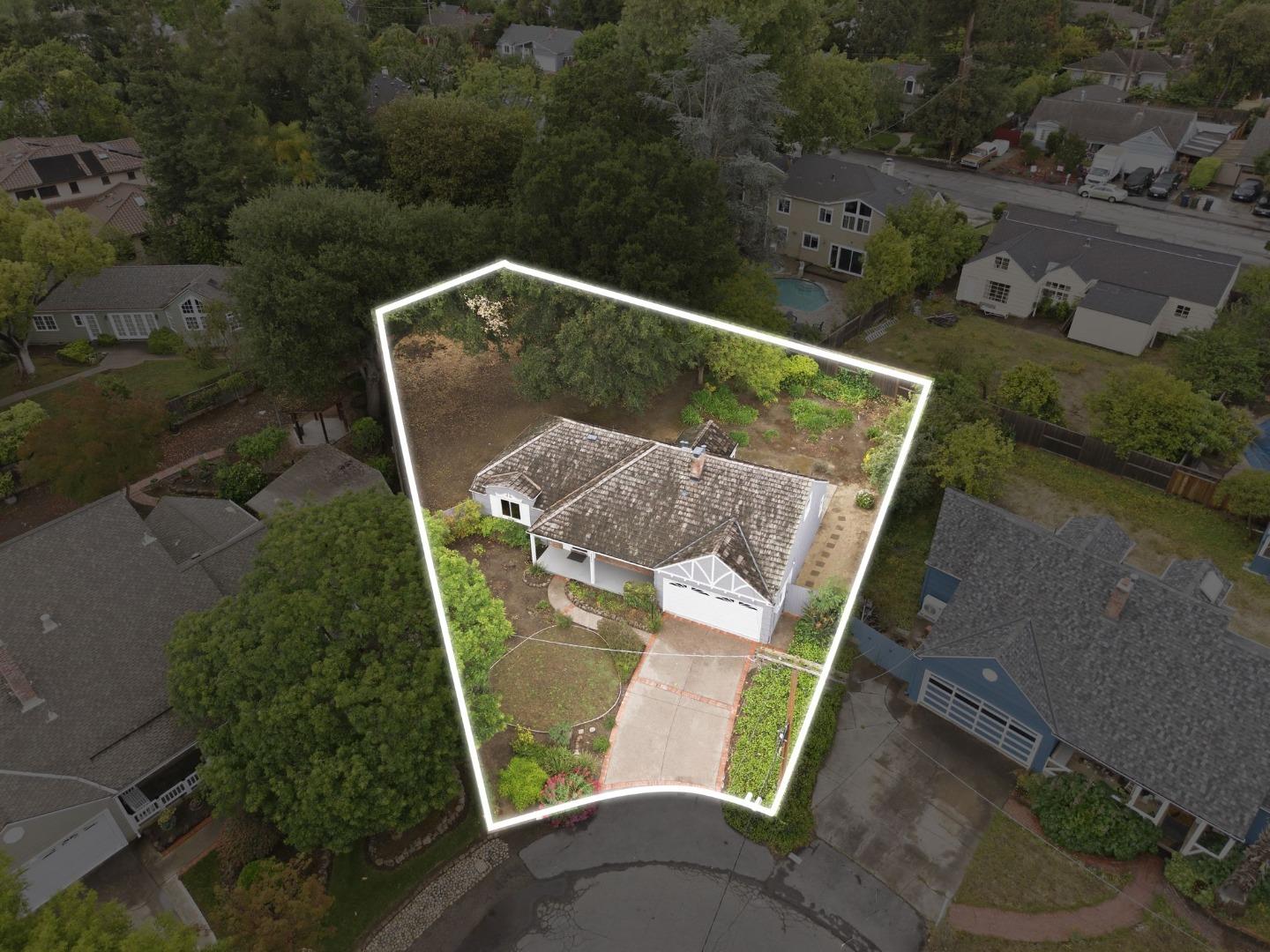 1711 William Henry Court