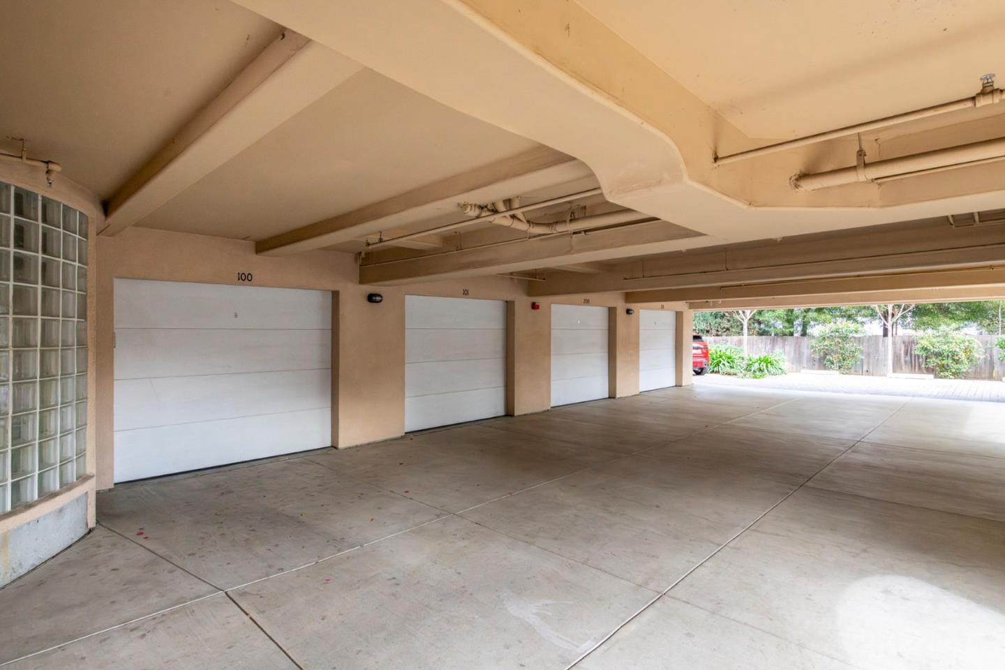 18 South 21st Street 100