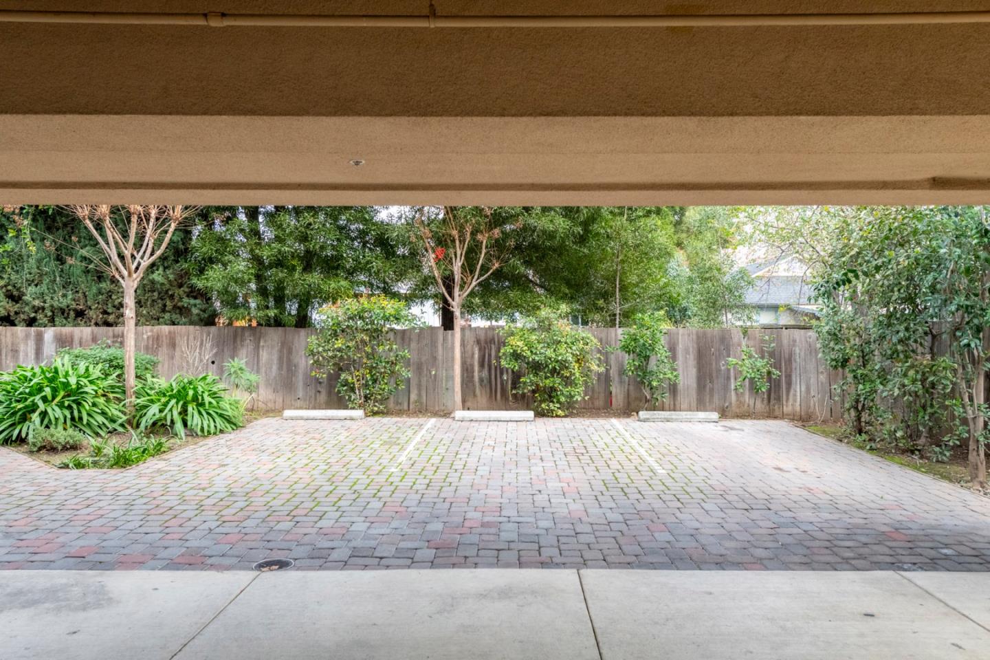 18 South 21st Street 100