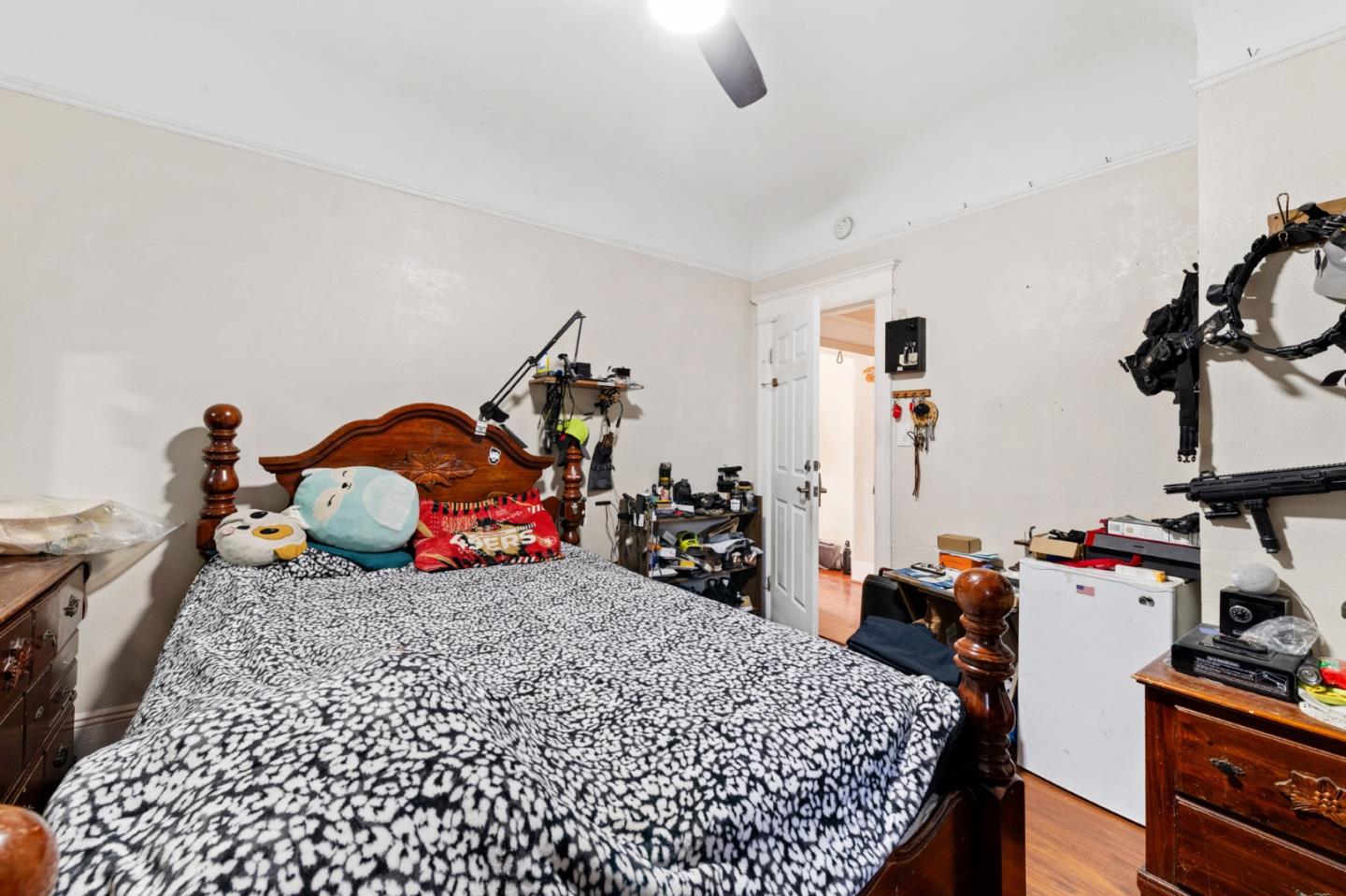 1556 Little Orchard Street