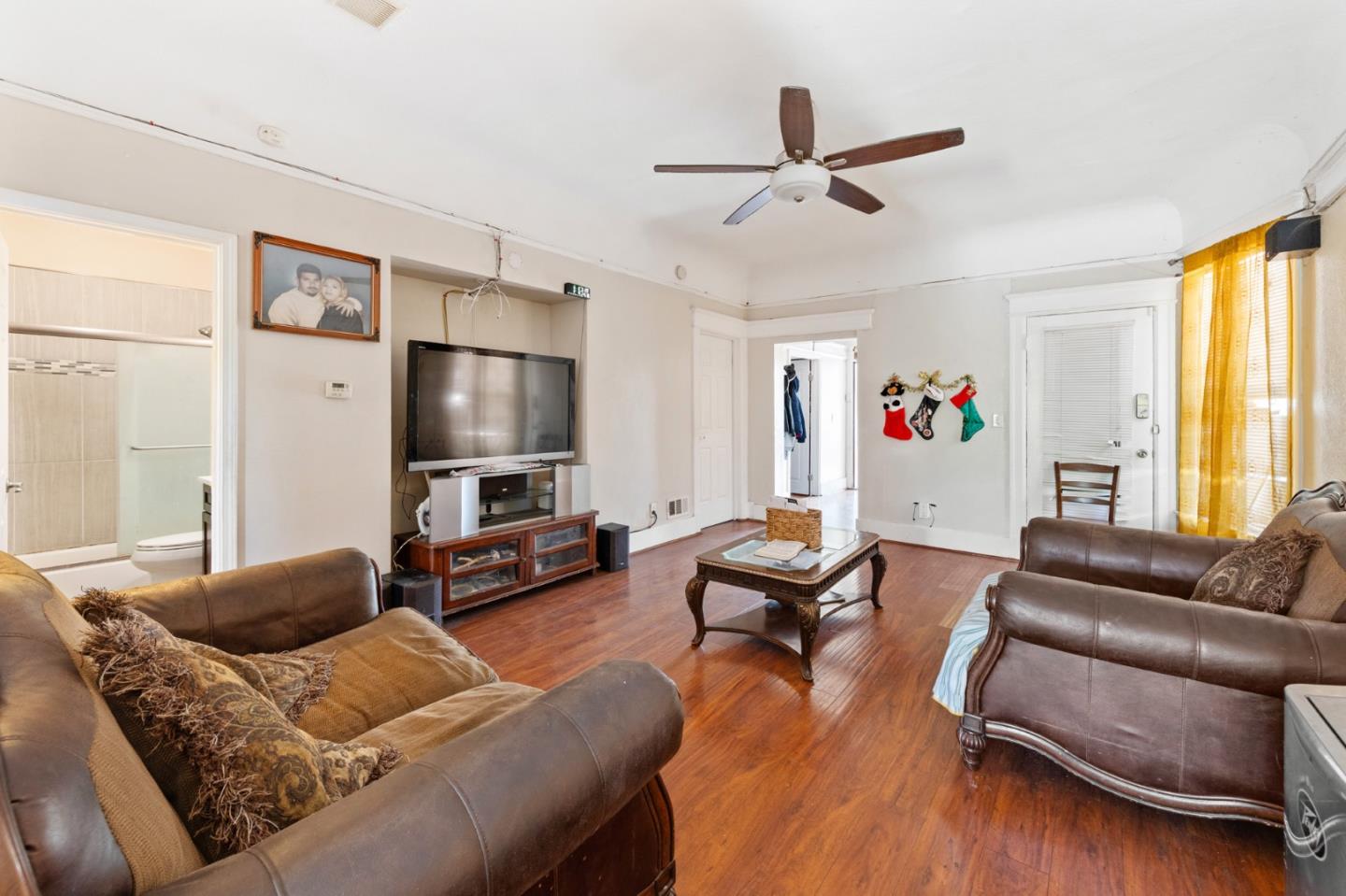 1556 Little Orchard Street