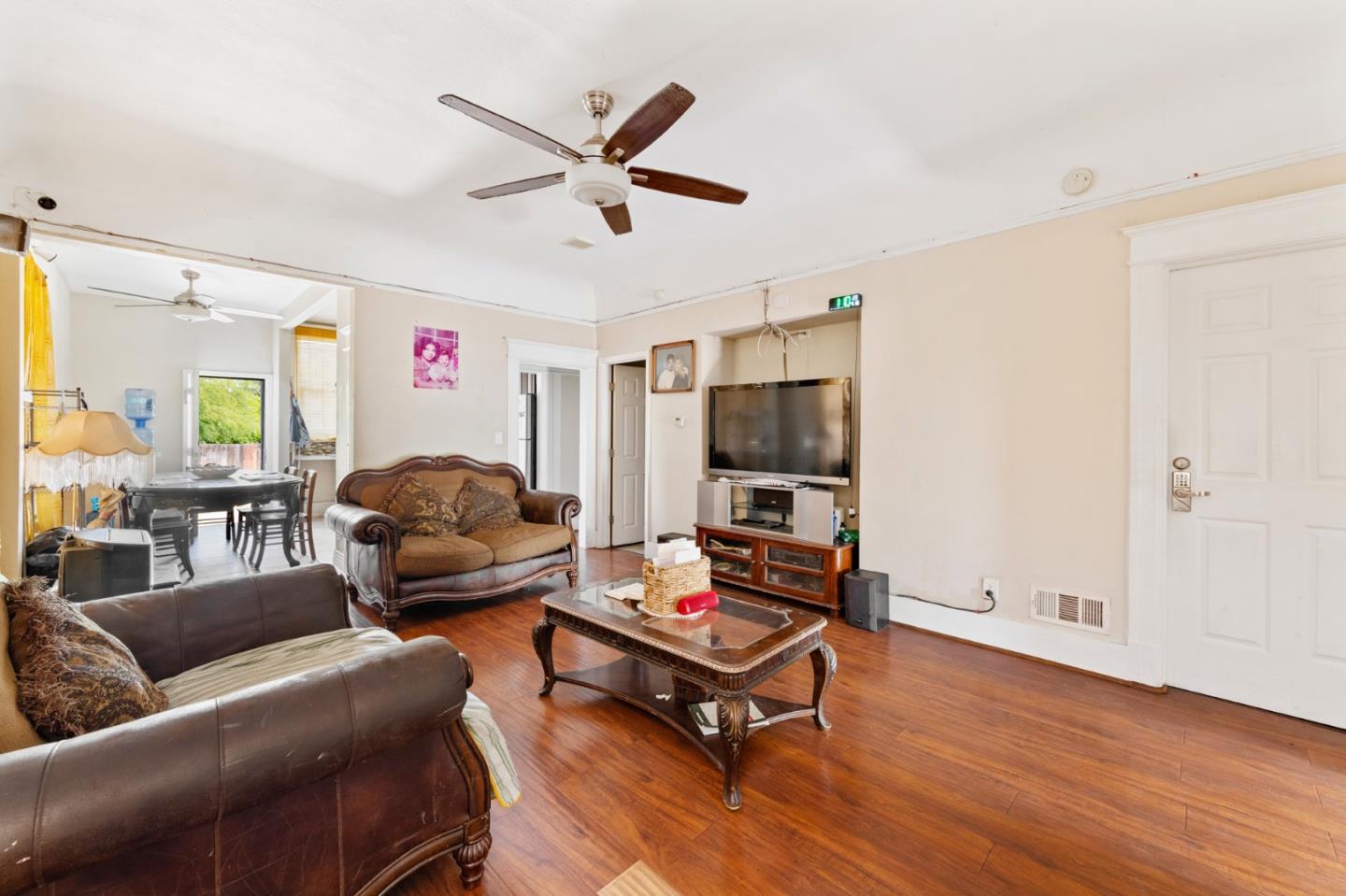 1556 Little Orchard Street