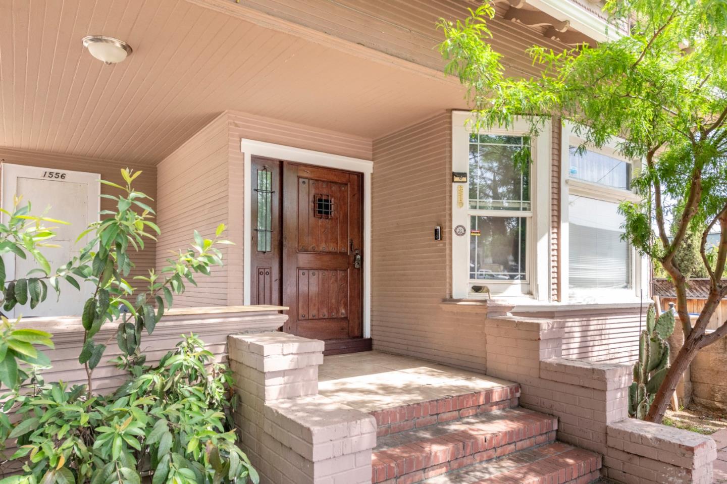1556 Little Orchard Street