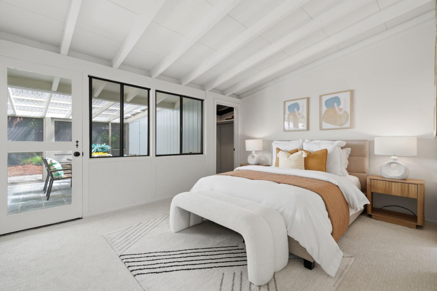 887 Loma Verde AVE