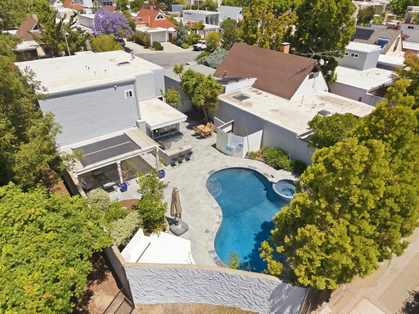 544 Castlerock Court