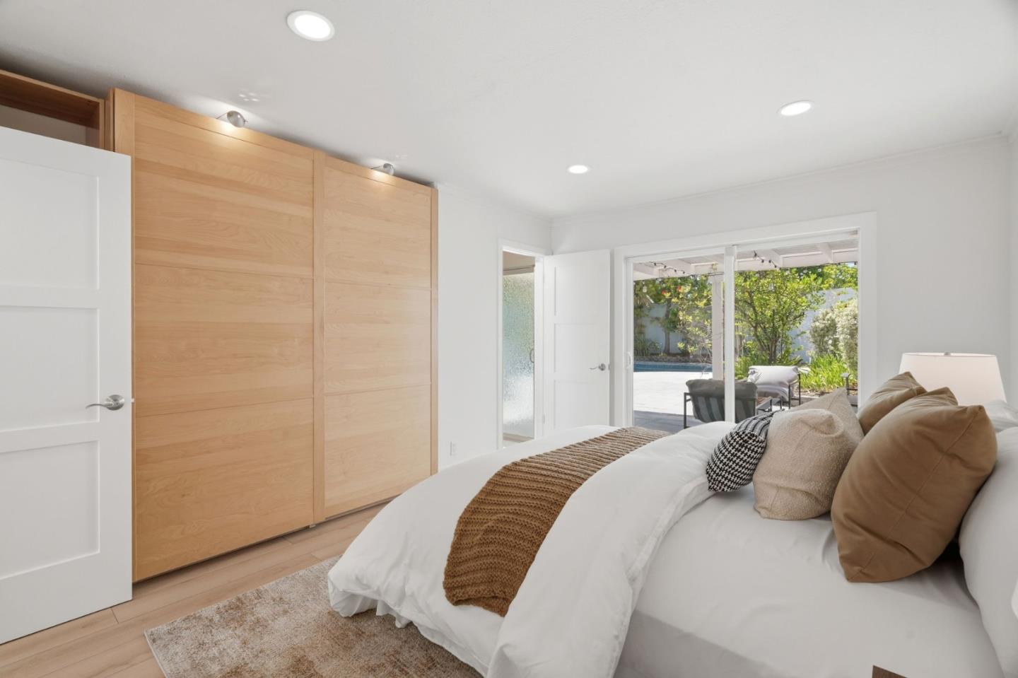 544 Castlerock Court