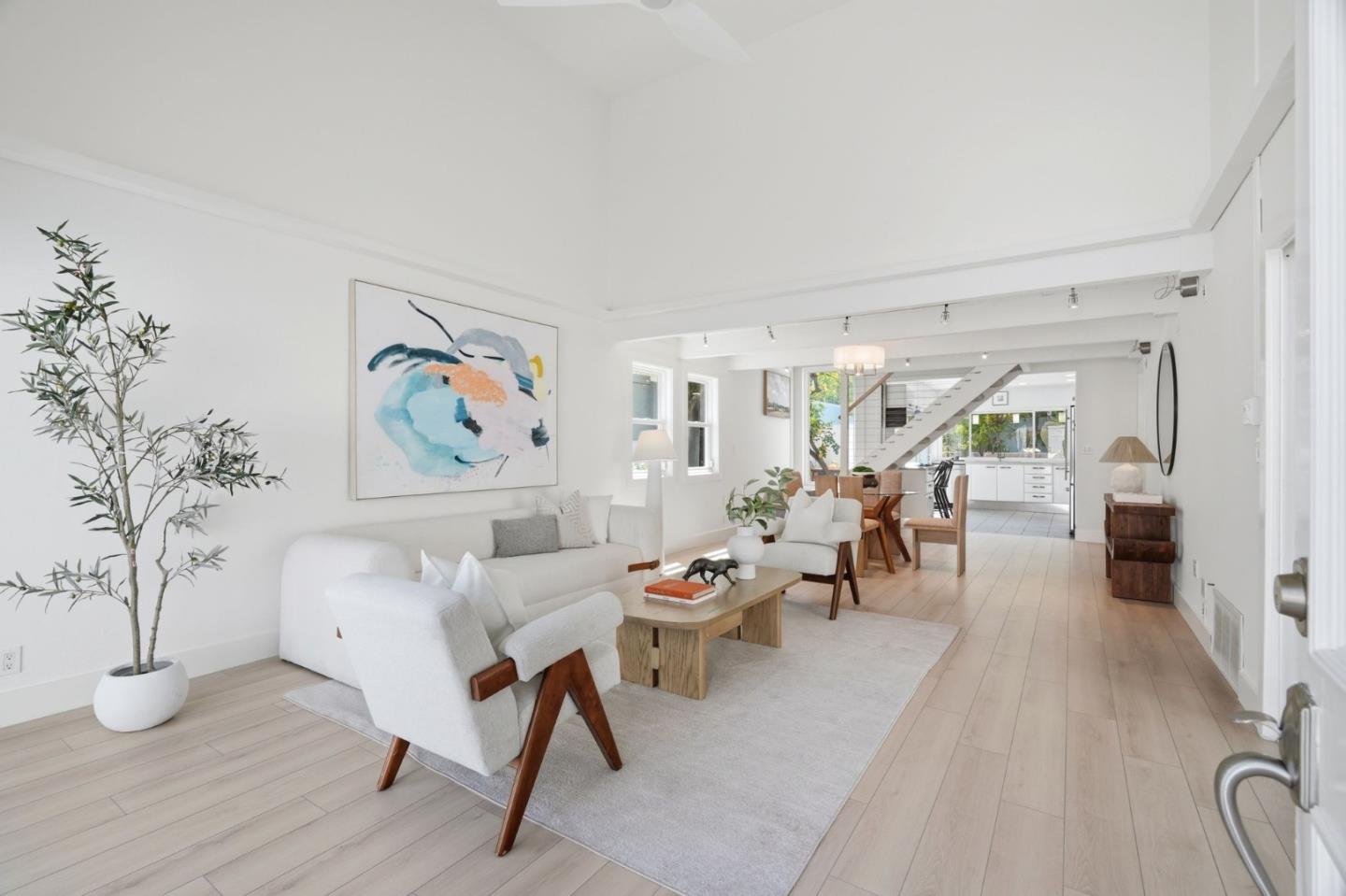 544 Castlerock Court