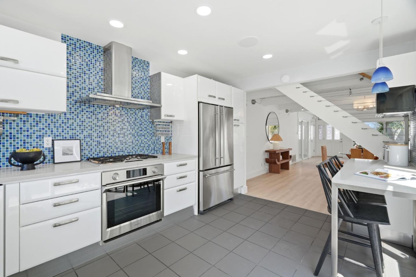 544 Castlerock Court
