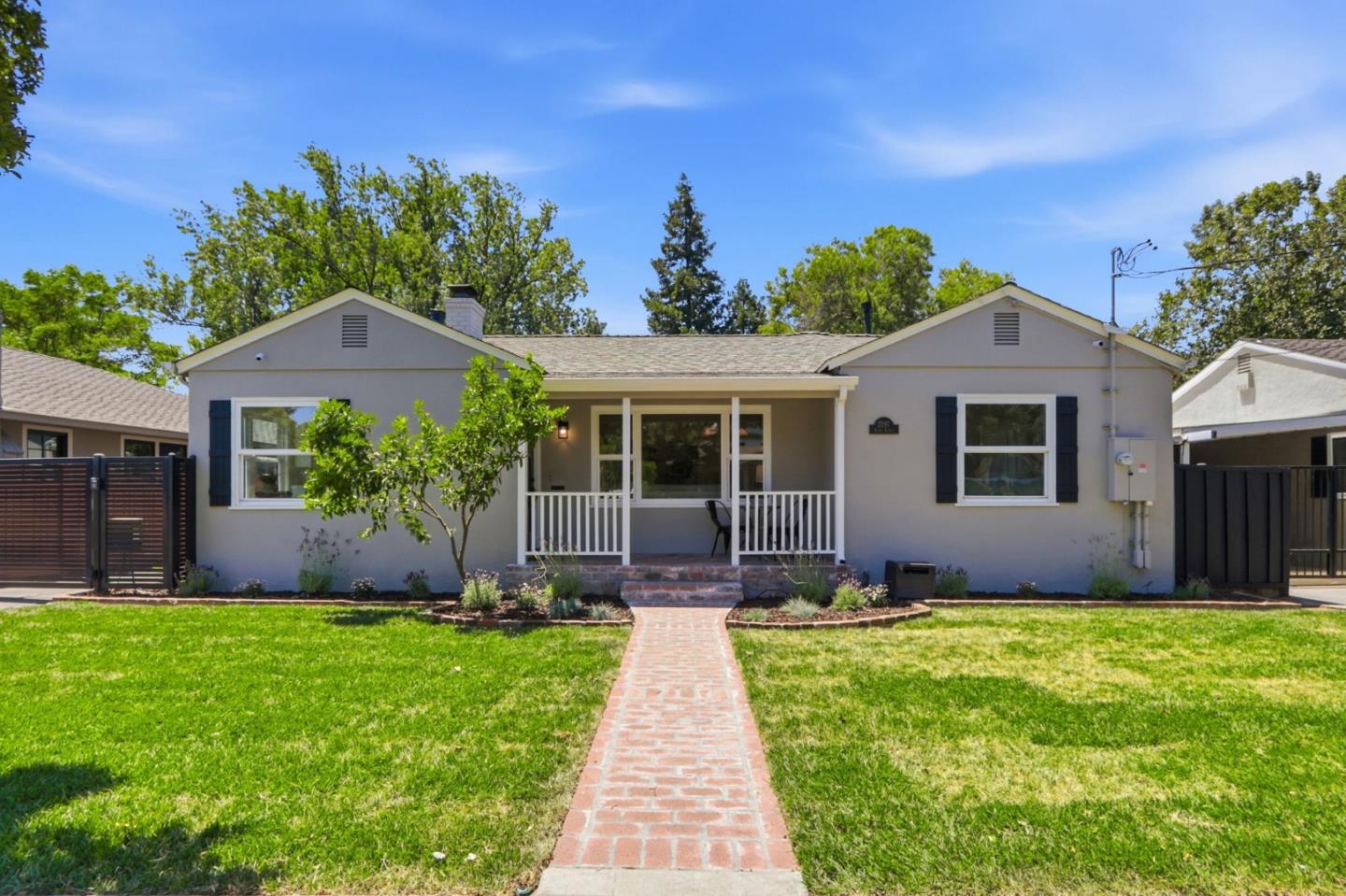 2297 Radio Avenue