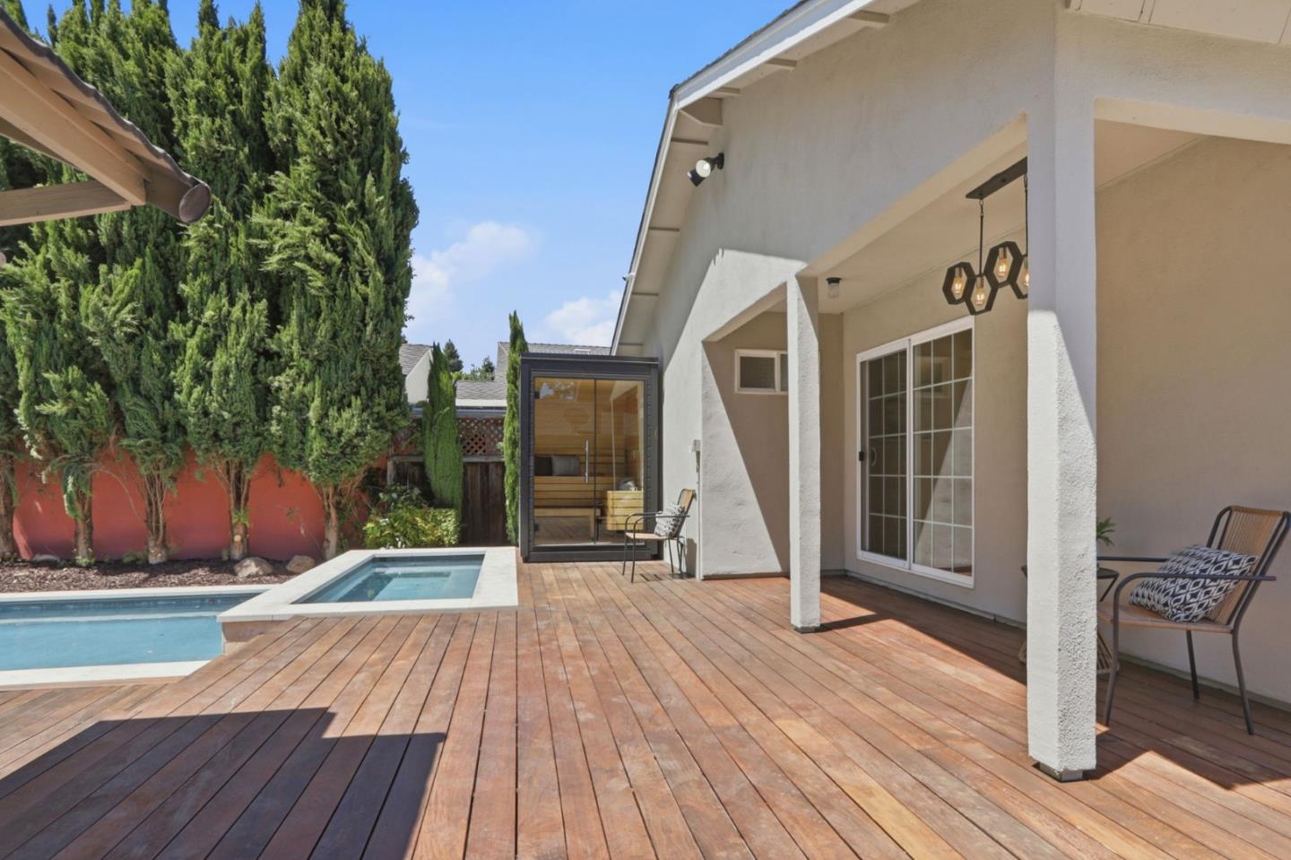 2297 Radio Avenue