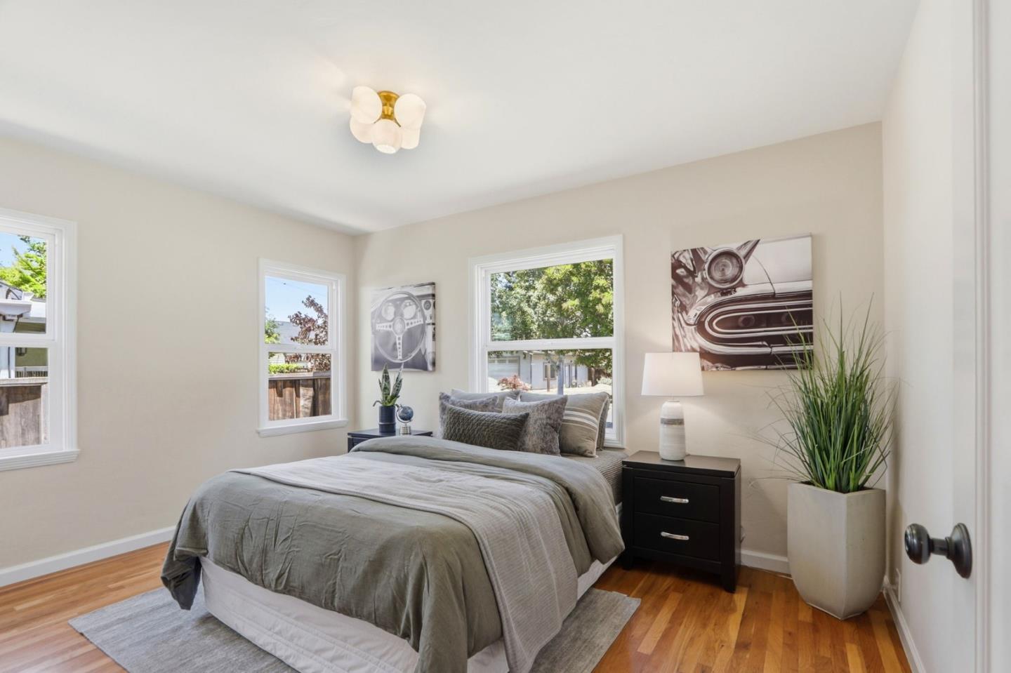 2297 Radio Avenue