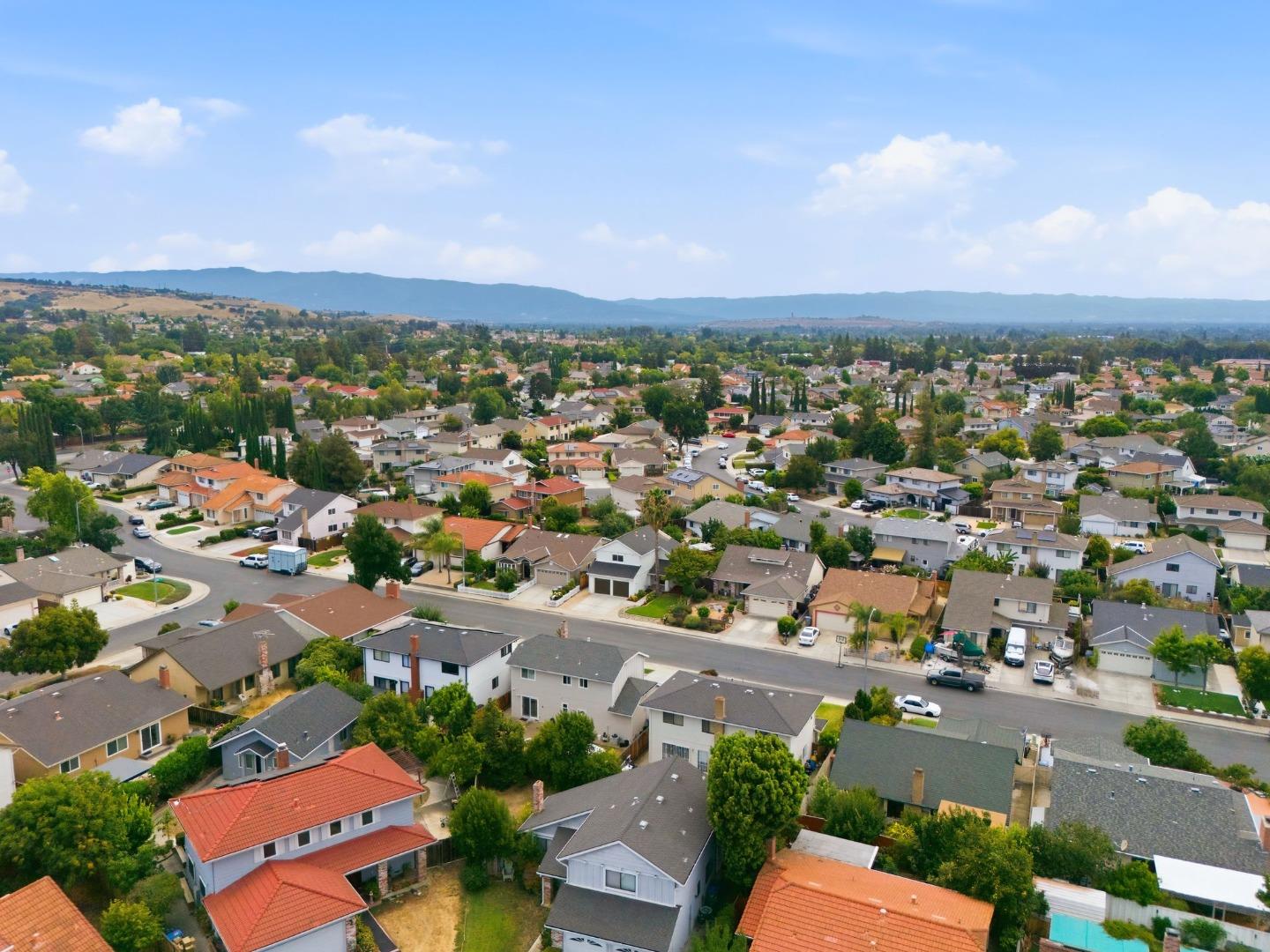 3263 Janelle DR
