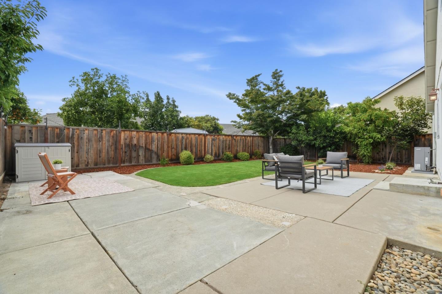 3263 Janelle DR