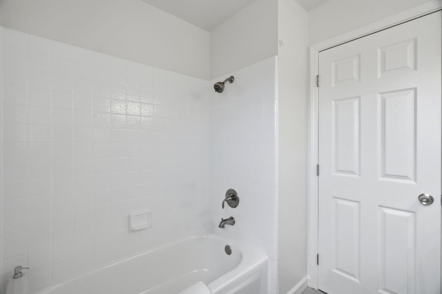3263 Janelle DR