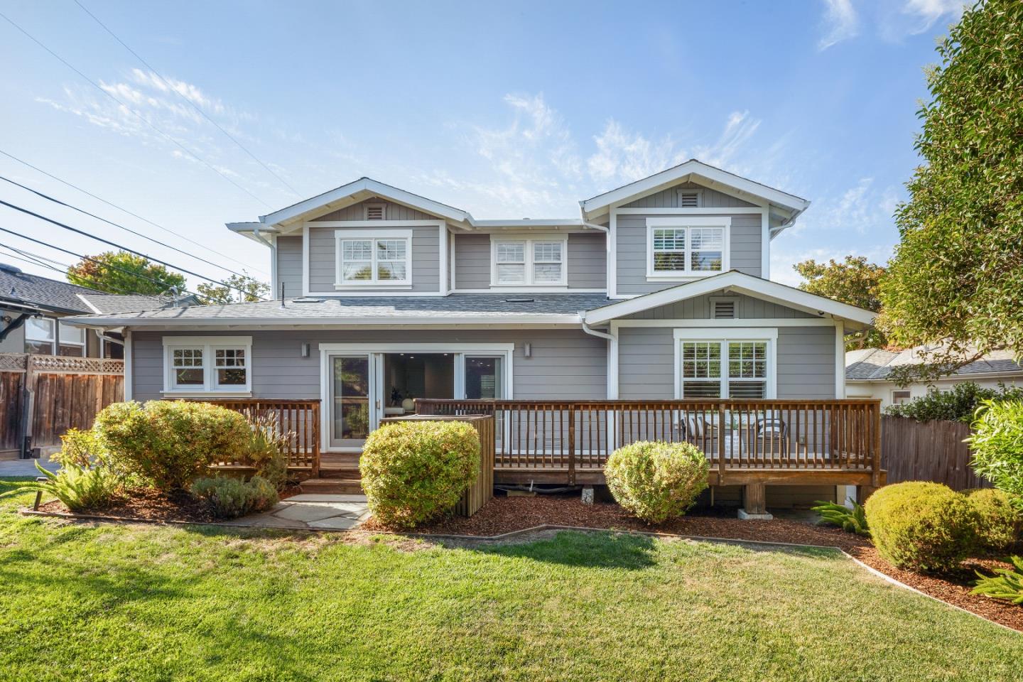 1813 Ray DR