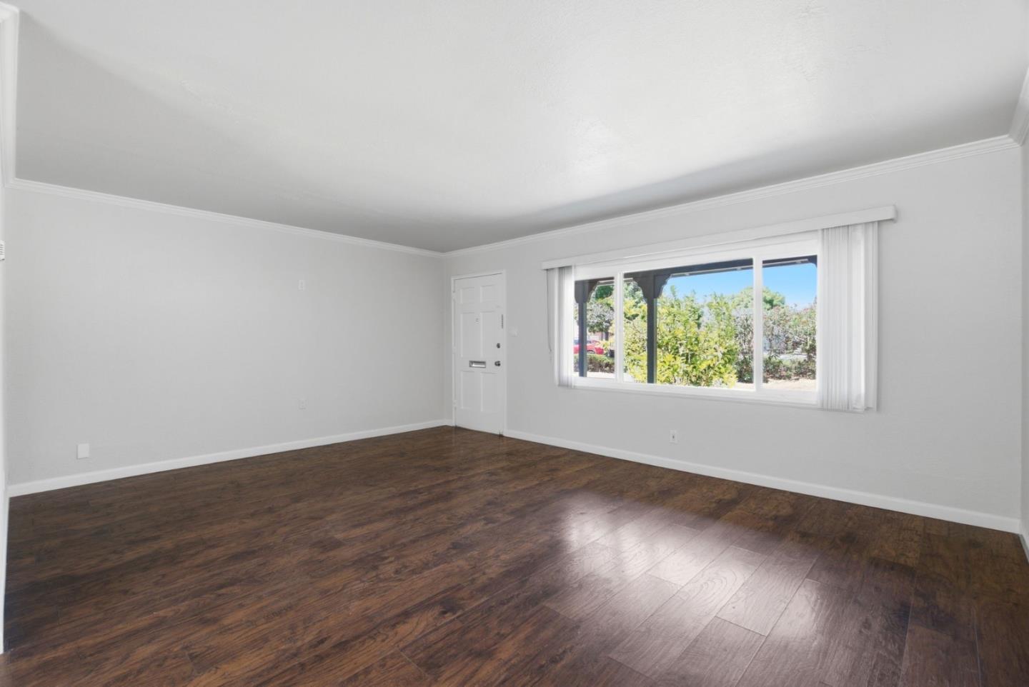 10010 Bret AVE
